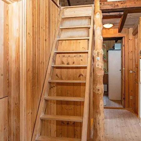 8 Person In Hovborg-by Traum * Hovborg