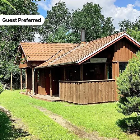 8 Person In Hovborg-by Traum *