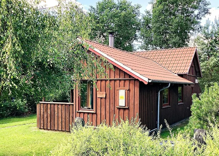 8 Person In Hovborg-by Traum *